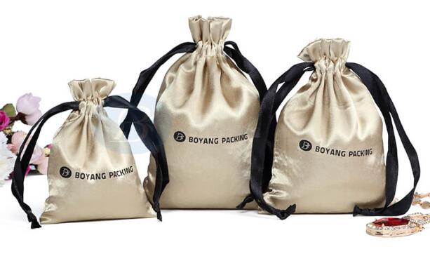 drawstring bag packaging