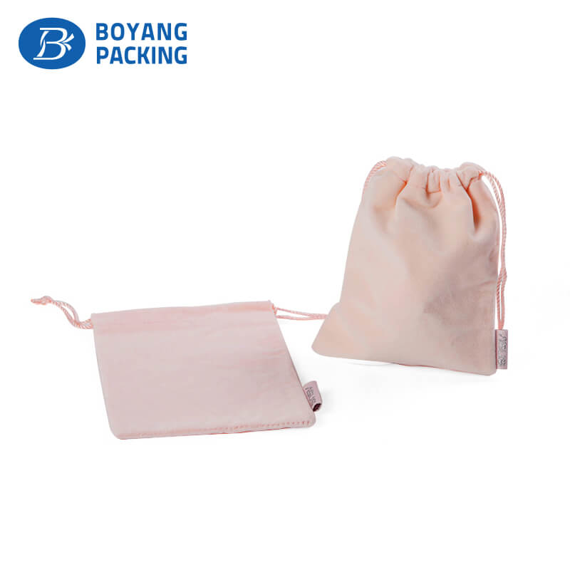 velvet pouch suppliers