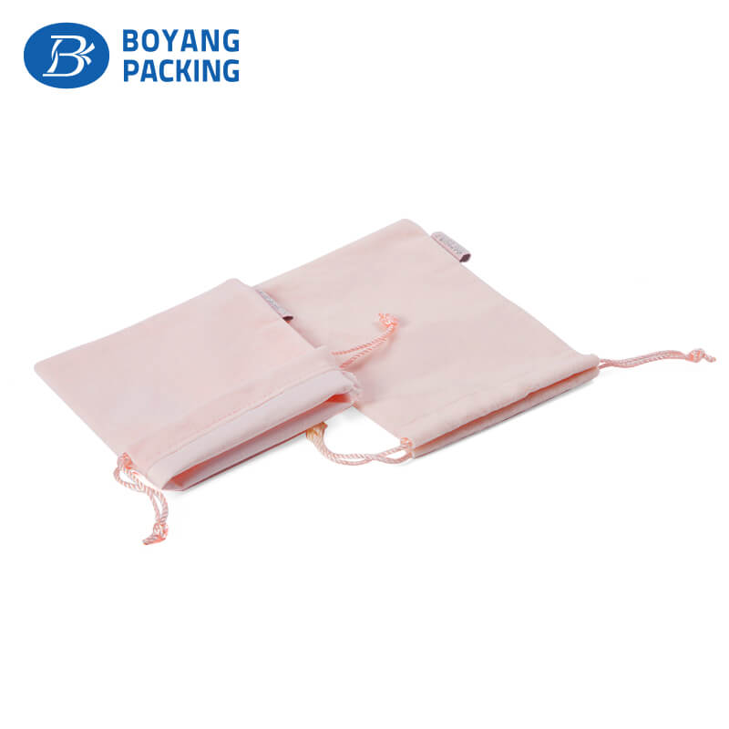 velvet pouch suppliers