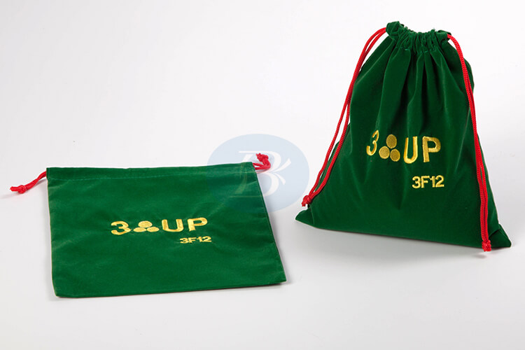 green velvet pouches with logo factory