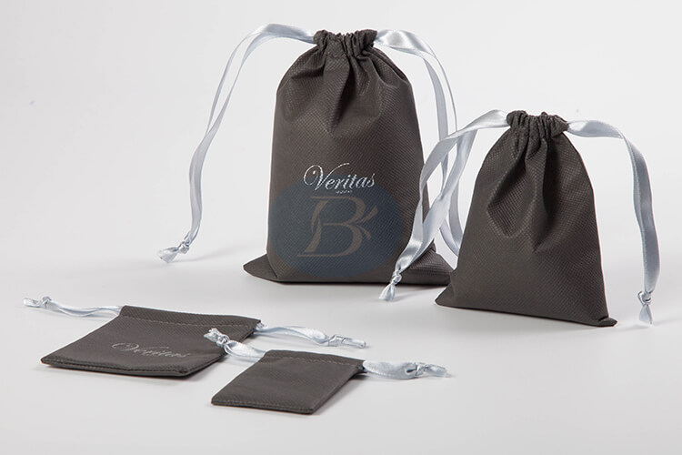 Custom luxury black gift jewelry bags