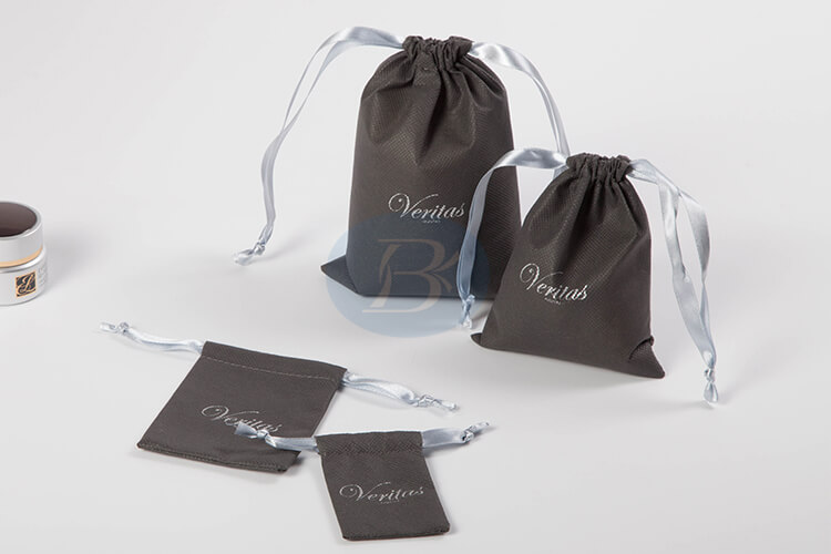 Custom luxury black gift jewelry bags