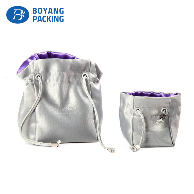 Beautiful and elegant satin pouches wholesale