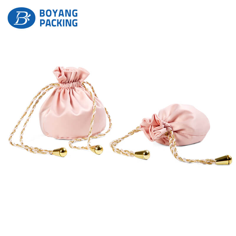 drawstring gift pouch