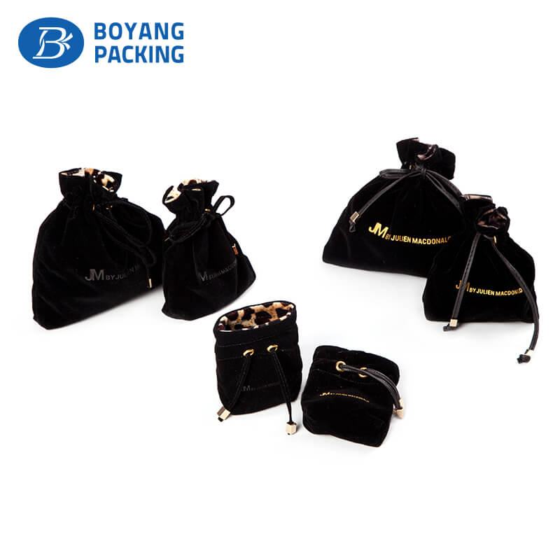 black velvet jewelry pouches factory