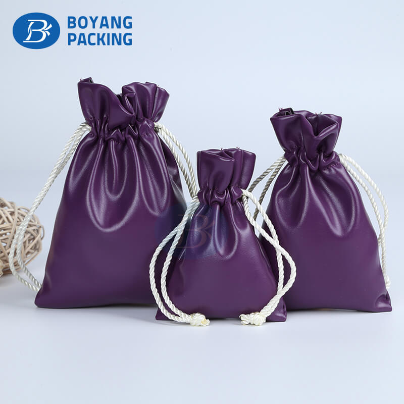 custom gift bags wholesale