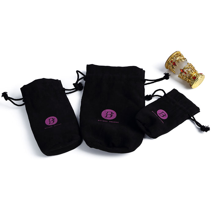 Hot sale luxury custom logo printed black velvet cosmetic gift  drawstring bag