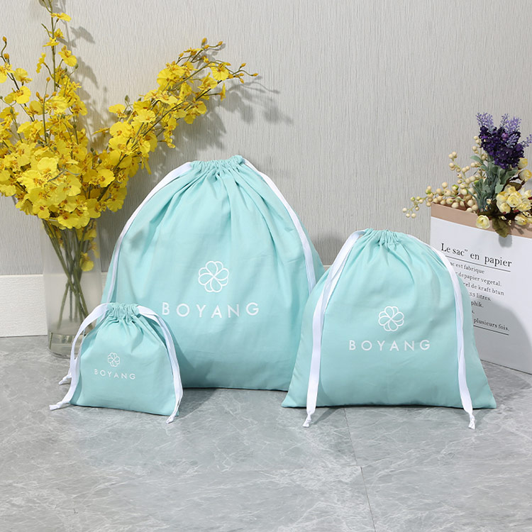 Custom drawstring bags with logo