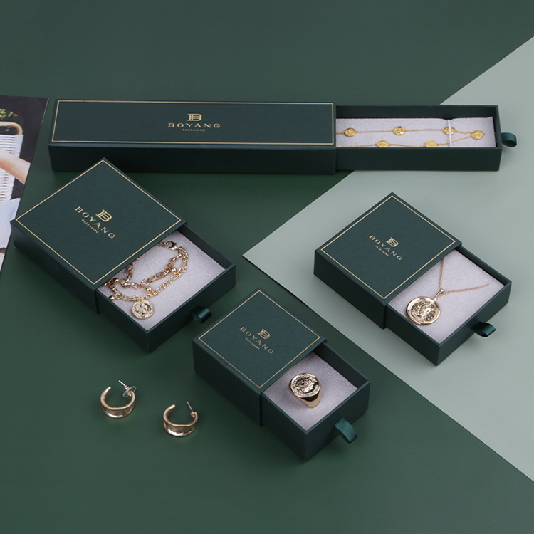 custom small cardboard jewellery boxes