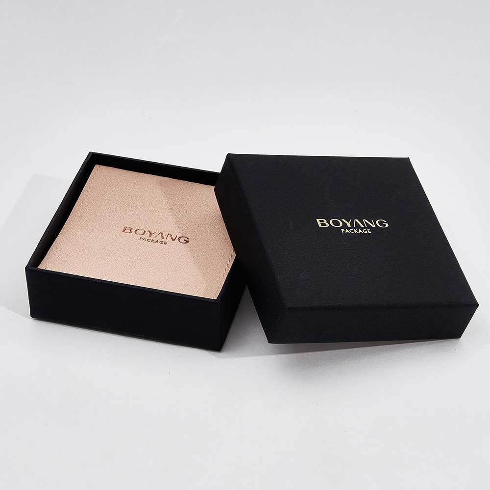 Custom rigid paper jewelry packaging box