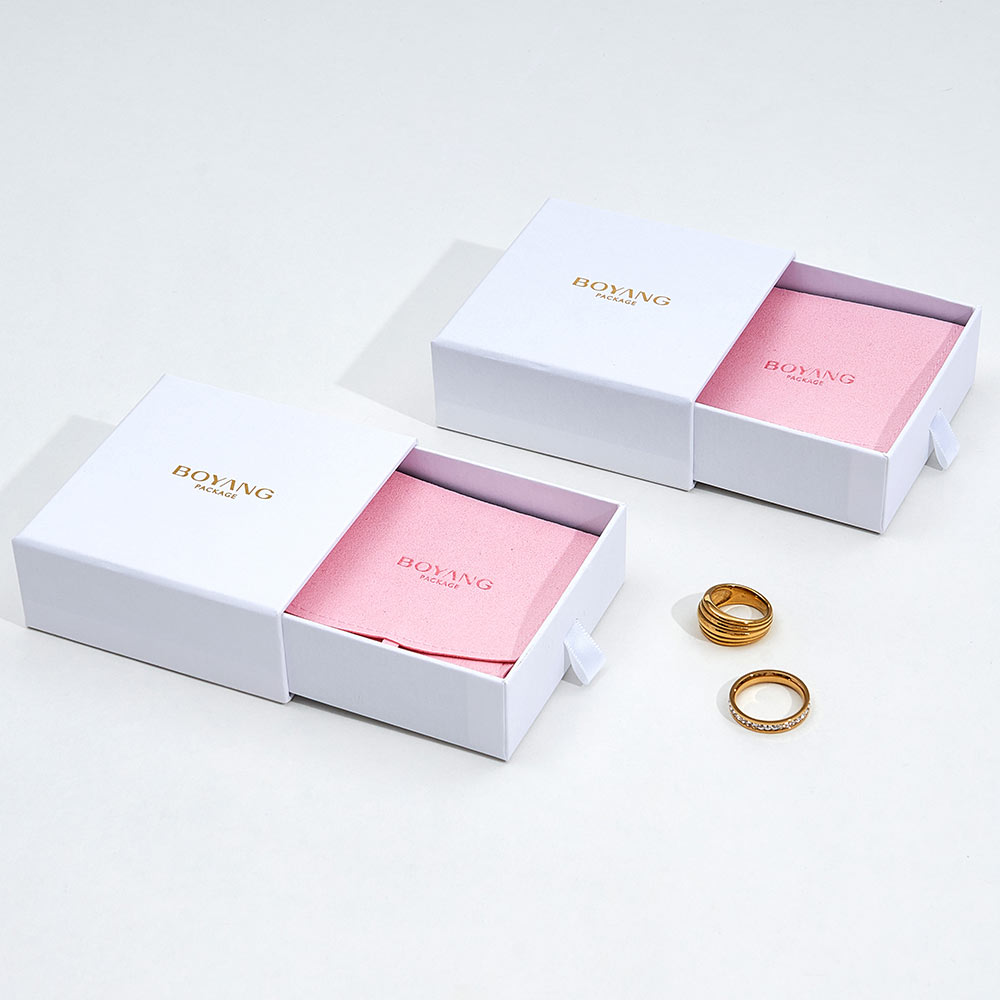 Custom paper jewelry box packaging