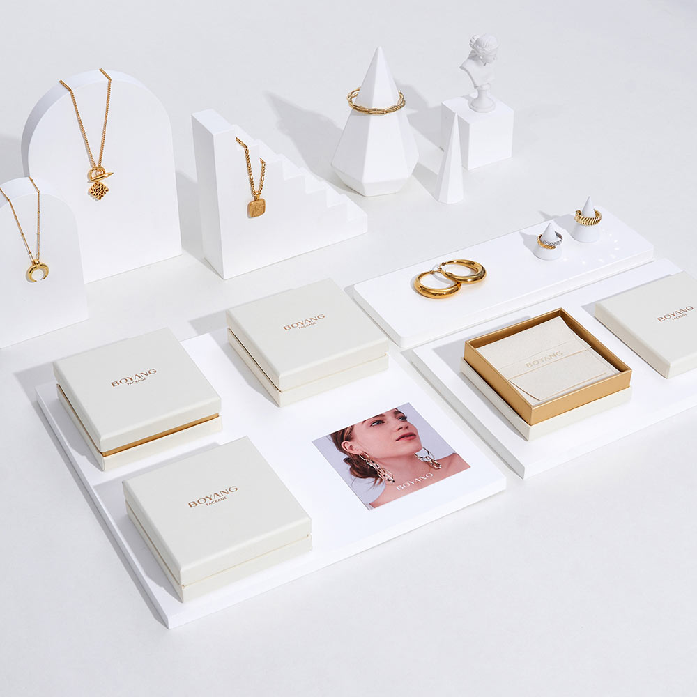 custom Luxury jewelry box