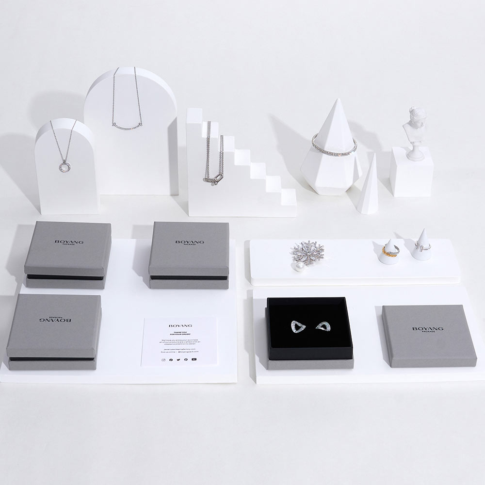 custom jewelry box packaging